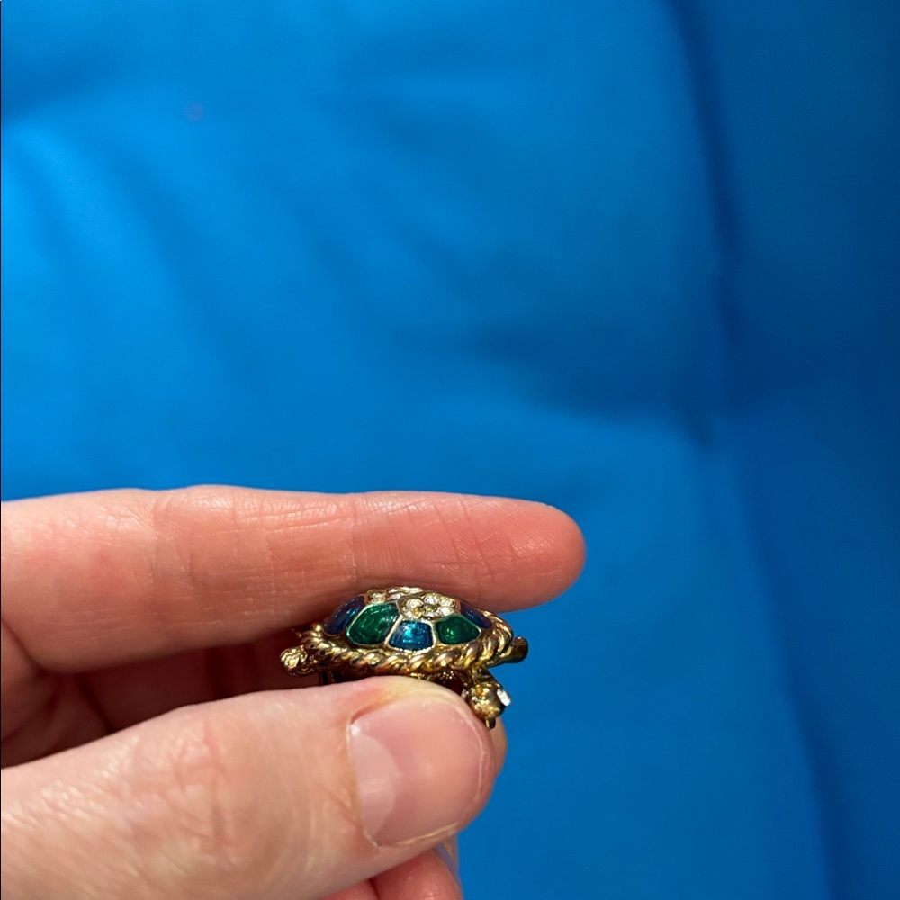 Turtle Pin/Pendant Just Keep Swimming Colored Gold Blue Green White NWOTS - Picture 6 of 7